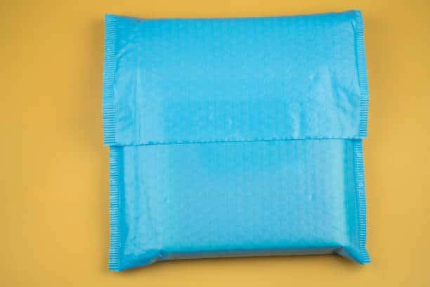 Envelope plástico com lacre de segurança: a solução ideal para proteger seus documentos